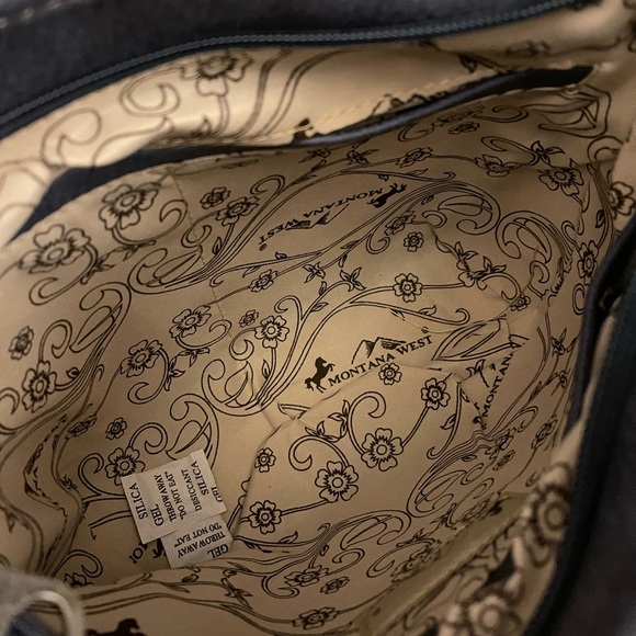 Montana West Aztec Crossbody NWT Blue - Picture 6 of 6